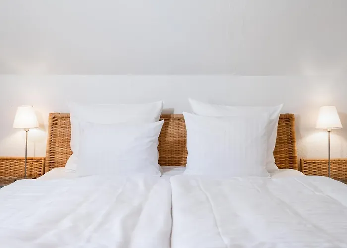 Petit Skagen, Sure Collection By Western Skagen